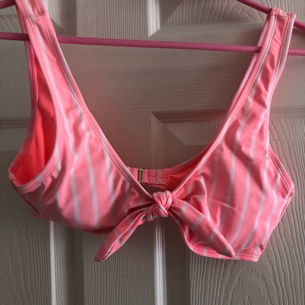 Arizona Jean Co. Peach and white bikini top
